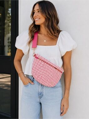 Pretty Simple Westlyn Woven Bum Bag Vegan Leather Checkered Pink High Quality